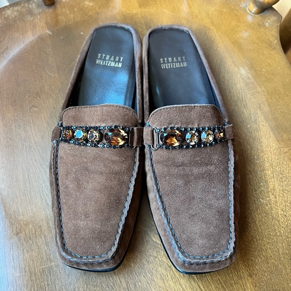 Stuart Weitzman Brown Suede Slip On Loafer. Jeweled accents. Womens size 7 - Picture 4 of 8